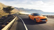 Ford поздрави европейците с юбилеен Mustang