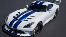 Dodge разпродаде набързо прощалния Viper
