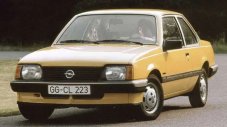 Opel Ascona смесва европейски чар и американски черти от 80-те години