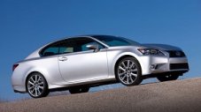 Lexus пуска купето GS догодина