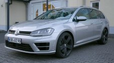Volkswagen Golf R Estate лъсна в нета