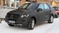 Нови шпионски снимки от новия Mercedes ML
