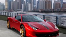 Училище в Китай бойкотира татко с Ferrari