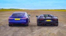 Кой е по-бърз: Tesla Model S Performance или Lamborghini Aventador S Roadster?