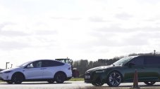 Има ли шансове Audi RS6 Avant срещу Tesla Model X?