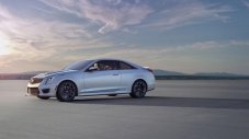 Cadillac ATS-V се оказа по-бърз от обявеното