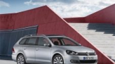 VW пуска и комби версията на новото поколение Golf