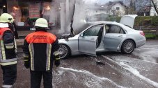 Нов Mercedes S-Class изгоря в Германия