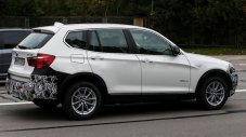 BMW готви фейслифт на X3 
