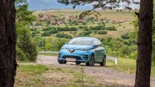 99% ръст за електрическото Renault Zoe във Франция