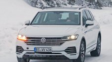 Volkswagen готви втори хибриден Touareg