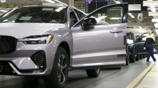 Volvo готви масови съкращения на служители