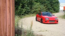 18-годишен си направи Toyota Supra
