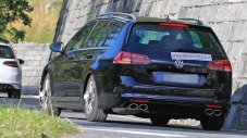 Volkswagen Golf R Variant ще получи 350 к.с.