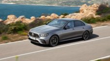 Обновеният Mercedes-AMG E53 получи 429 коня под капака