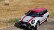 Най-бързото MINI в историята: караме Clubman JCW