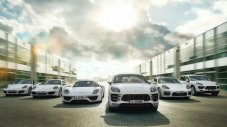 Porsche записва рекордни продажби и приходи