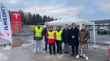 Протестът срещу Tesla в Швеция удря по производството на марката в Европа