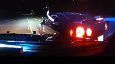 Шофьор на Nissan GT-R се предаде секунди, преди да бъде обърнат