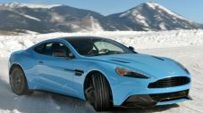 Приемникът на Aston Martin V8 Vantage ще получи мотор от AMG