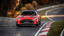 Mercedes-Benz AMG GT Black Series подобри рекорда на "Нюрбургринг"