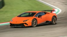 Следващият Huracan идва през 2022 г., ще е хибрид