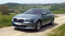 Skoda Superb е Кола на годината на България 2016
