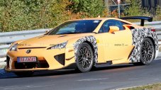 Lexus иска помощ за наследника на LFA