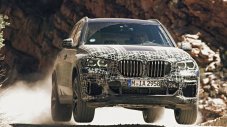 BMW показа как се справя новото X5 (ВИДЕО)