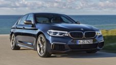 Новото BMW M5 ще си съперничи със суперколите