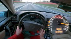 Как се справя 23-годишен Mercedes-Benz CL 500 на аутобан?
