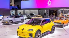 Eлектрификацията открива нова ера на дизайна за Renault