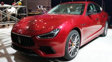 Първи снимки на новото Maserati Ghibli