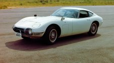 Toyota 2000 GT - японската кола на Джеймс Бонд