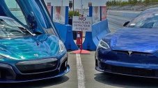 Rimac Nevera и Tesla Model S Plaid най-после се срещнаха на пистата