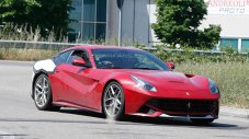 Обновеното Ferrari F12 Berlinetta ще получи 780 к.с.