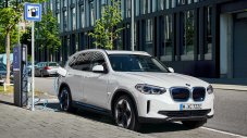 BMW X3 официално се превърна в електромобил