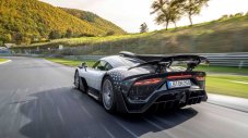 Вижте как Mercedes-AMG One чупи рекорда на &bdquo;Нюрбургринг&ldquo;
