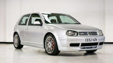 Колко бихте платили за VW Golf GTI от 2002 година?