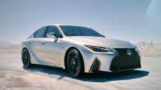Новият Lexus IS се оказа не чак толкова нов