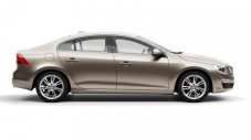 Volvo S60L дебютира в Гуанджоу