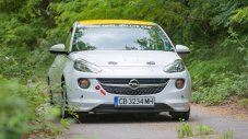 Двама българи дебютират в Opel Adam Cup