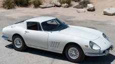 54-годишно Ferrari стана най-скъпата онлайн продажба