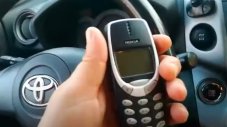 Как се краде кола с помощта на Nokia 3310
