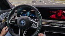 Собствениците на BMW 7 Серия ще гледат филми, докато шофират