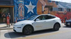 Американците: Роботизираното такси на Tesla е опасно за хората