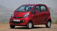 Обновиха Tata Nano