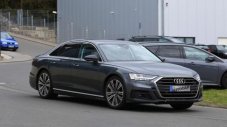 Audi тества новото поколение на S8 