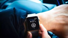 Volkswagen разработи часовник за безопасно шофиране