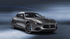 Maserati показа първия си хибрид